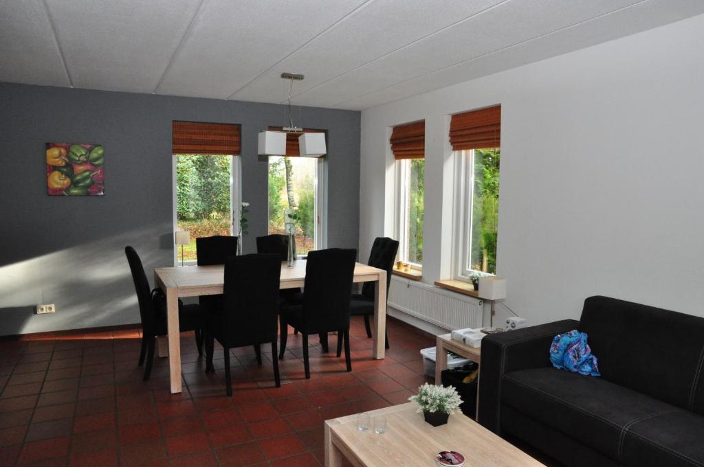 Vakantiepark De Bronzen Eik Sellingen Quarto foto